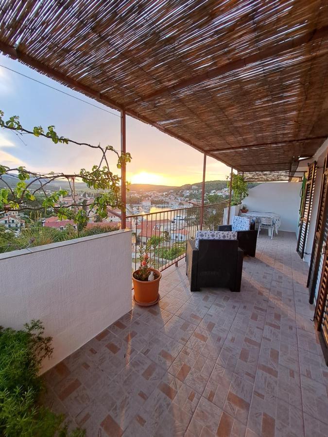 Apartment Sea View Йелса Екстериор снимка