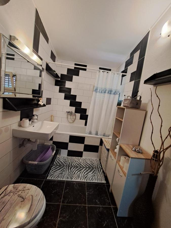 Apartment Sea View Йелса Екстериор снимка